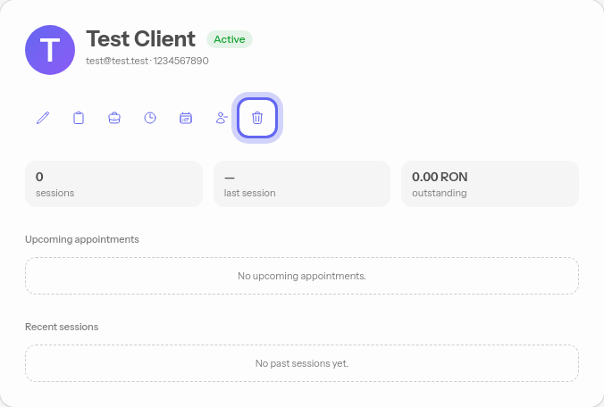 The delete button in the selected client's panel